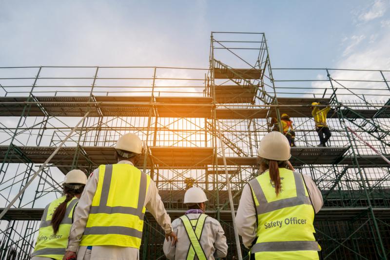 Vantagens do Andaime Pequeno para Construções
